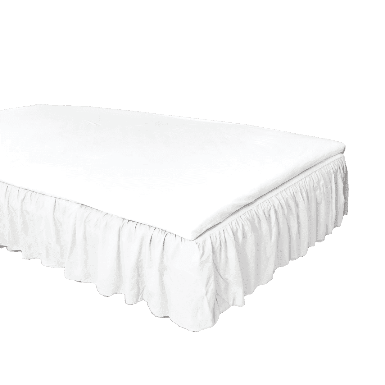 Weißer FAMBED Bedskirt mit gewelltem Rüschenrand, an einem Bett angebracht und von der Ecke aus gesehen