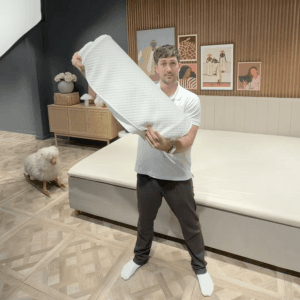 Sengehest-i-skum-poster